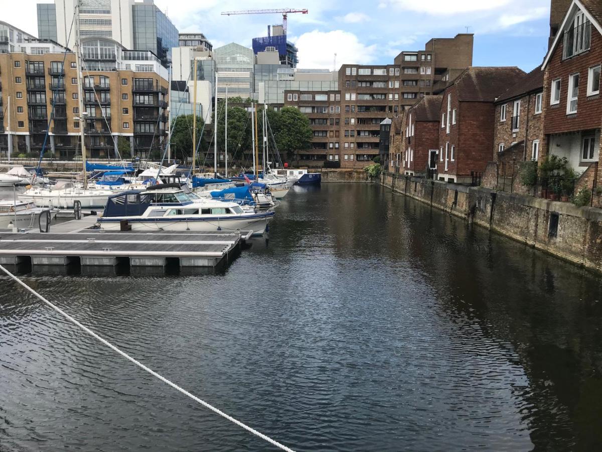 Entire Boat At St Katherine Docks 2 Available Select Using Room Options London Eksteriør bilde