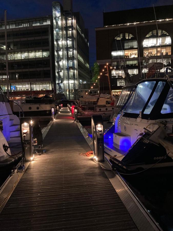 Entire Boat At St Katherine Docks 2 Available Select Using Room Options London Eksteriør bilde