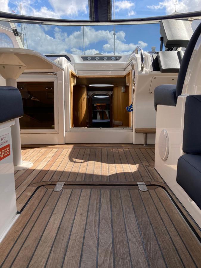 Entire Boat At St Katherine Docks 2 Available Select Using Room Options London Eksteriør bilde