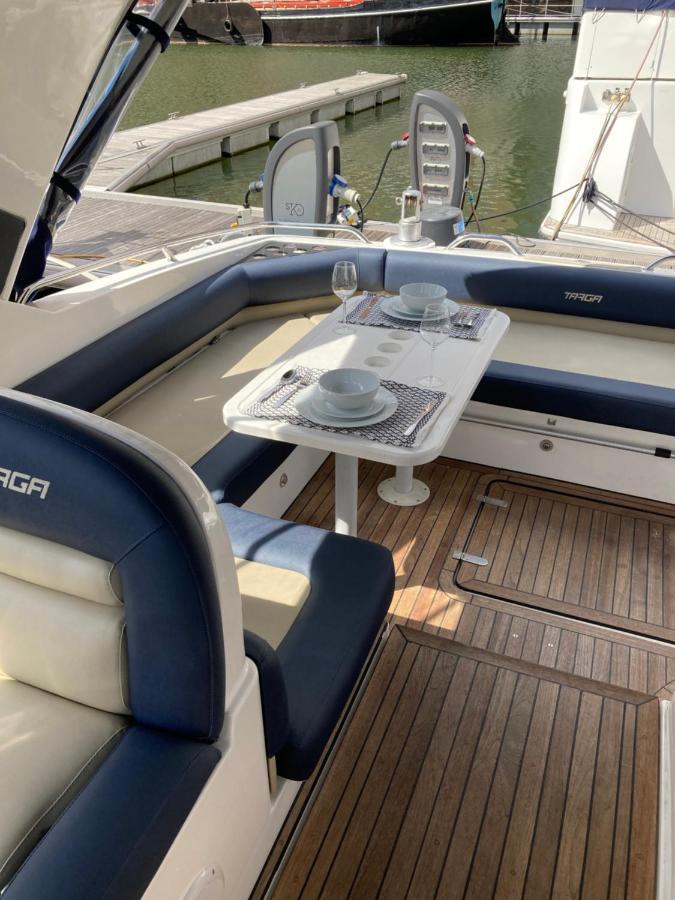 Entire Boat At St Katherine Docks 2 Available Select Using Room Options London Eksteriør bilde