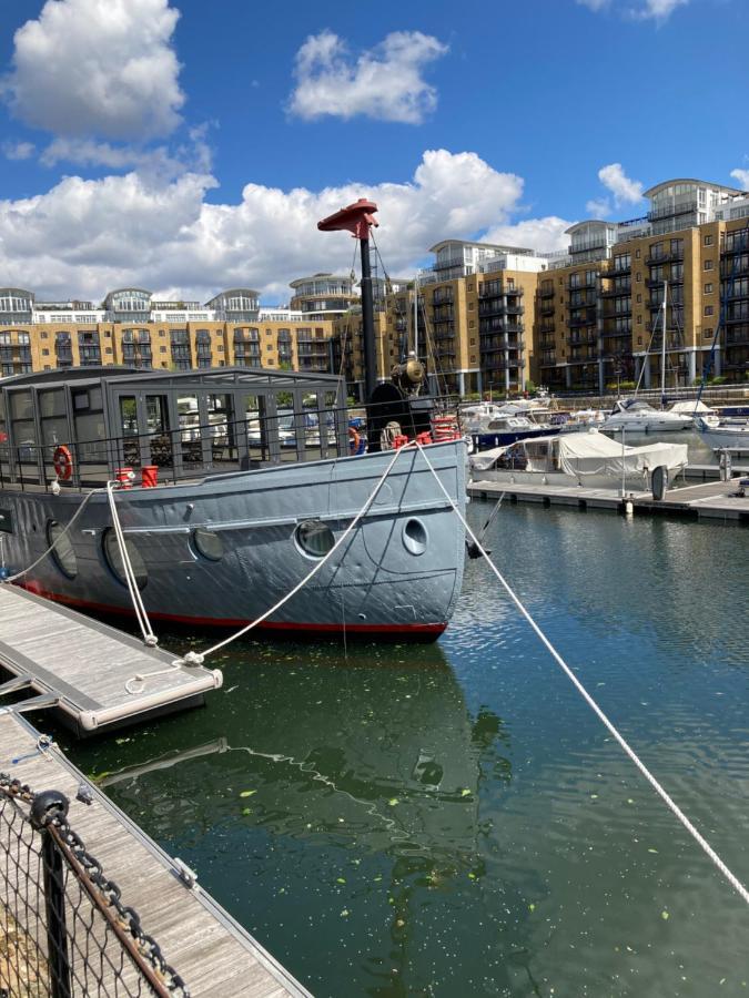 Entire Boat At St Katherine Docks 2 Available Select Using Room Options London Eksteriør bilde