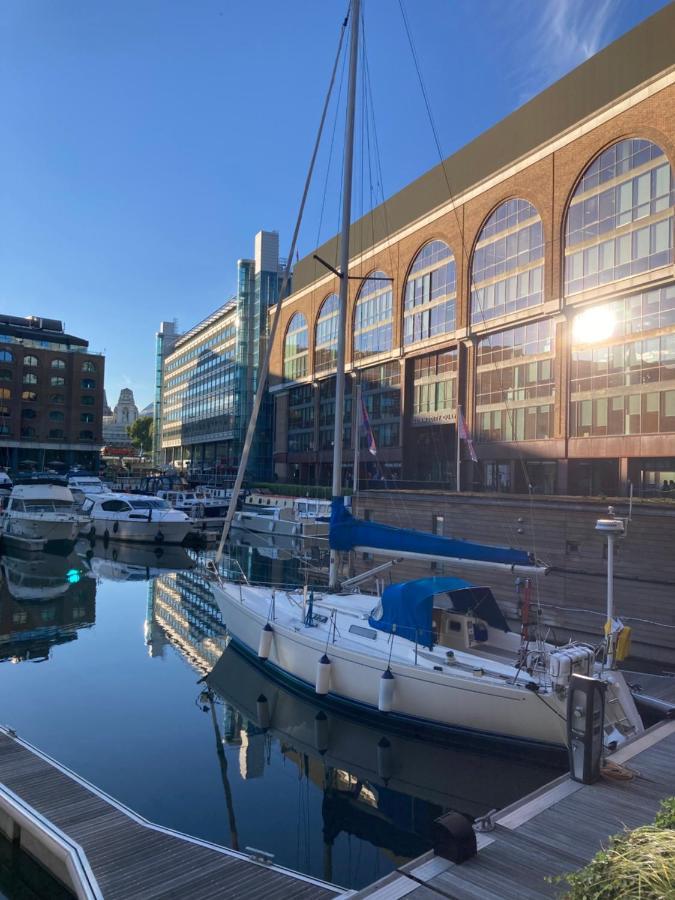 Entire Boat At St Katherine Docks 2 Available Select Using Room Options London Eksteriør bilde